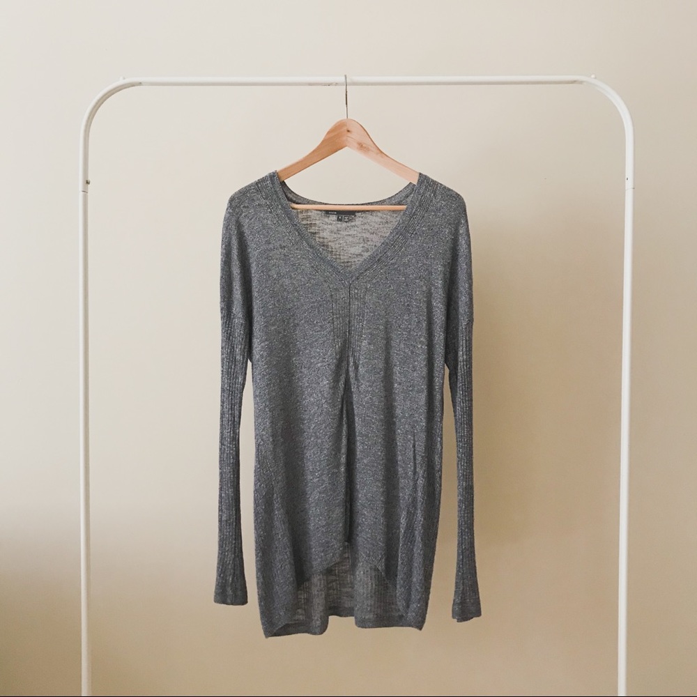 | Vince. | Linen Blend Grey Sweater | Size S |